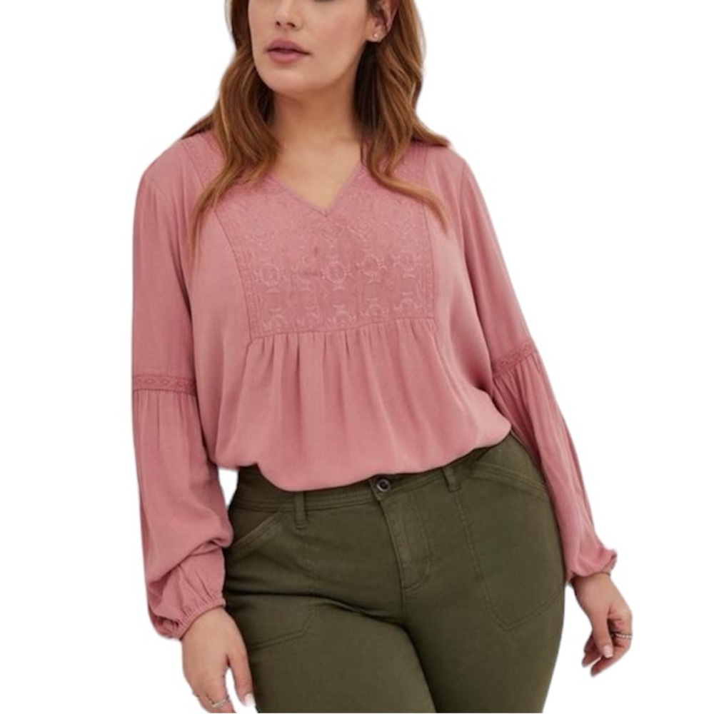 Torrid Crinkle Gauze Embroidered Top pink long sleeve tunic size 1XL